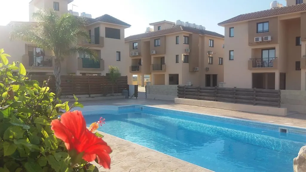 Garden Art Apartment Perivolia
