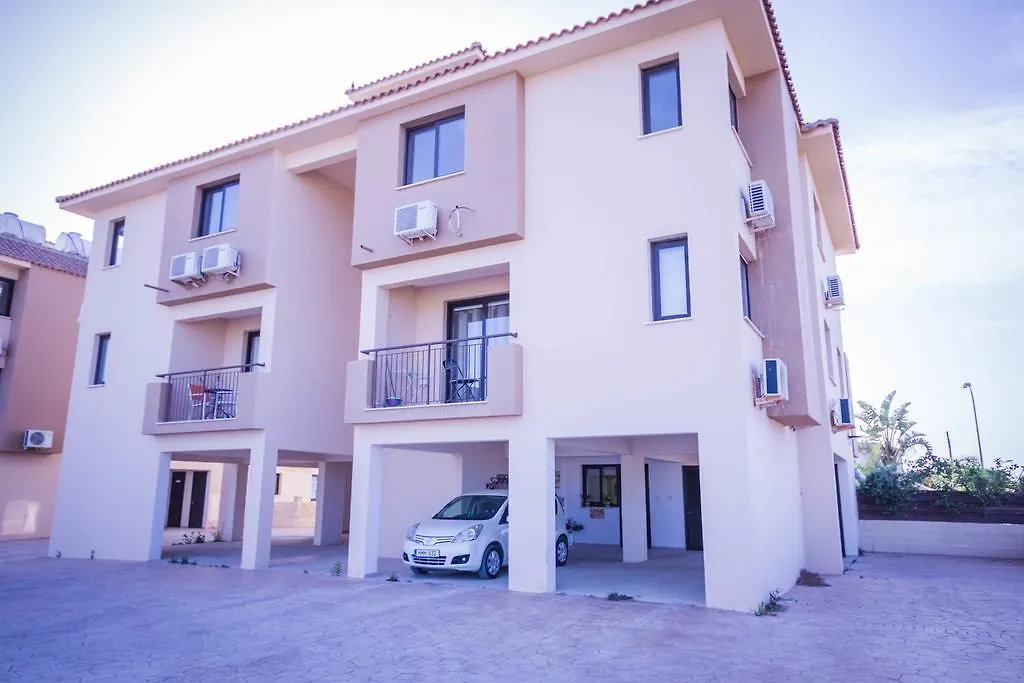 Garden Art Apartment Perivolia