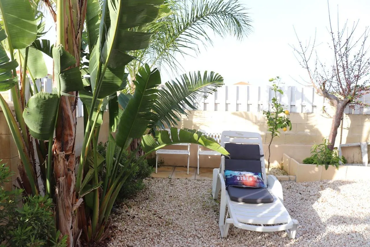 Garden Art Apartment Perivolia